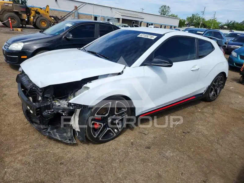 2020 Hyundai Veloster photo