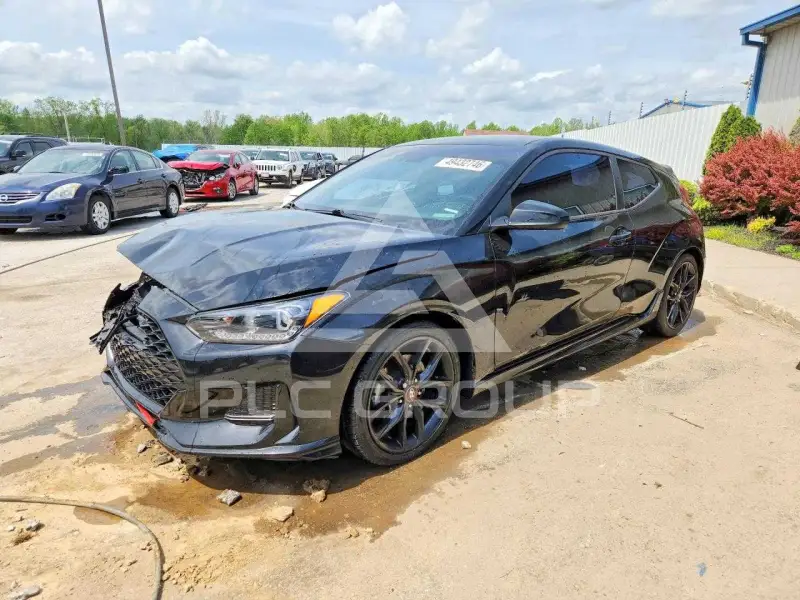 2020 Hyundai Veloster photo