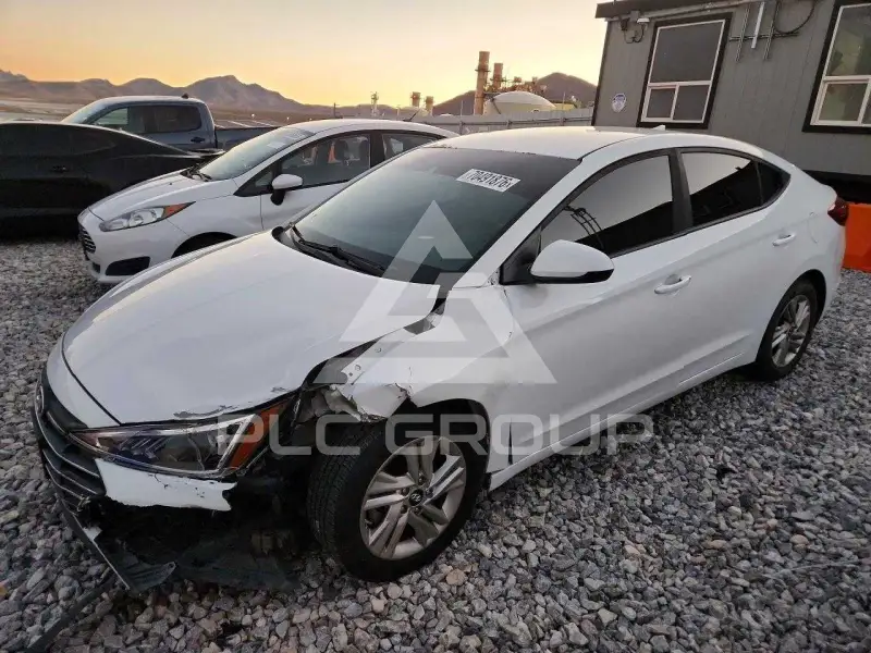 2020 Hyundai Elantra фото