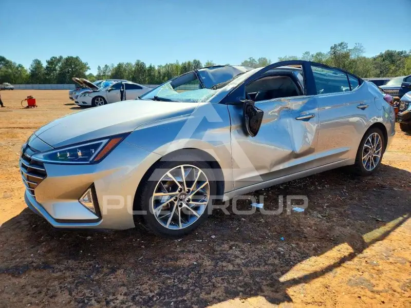 2020 Hyundai Elantra фото