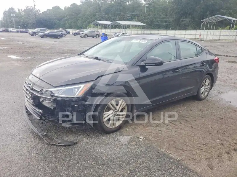 2020 Hyundai Elantra photo