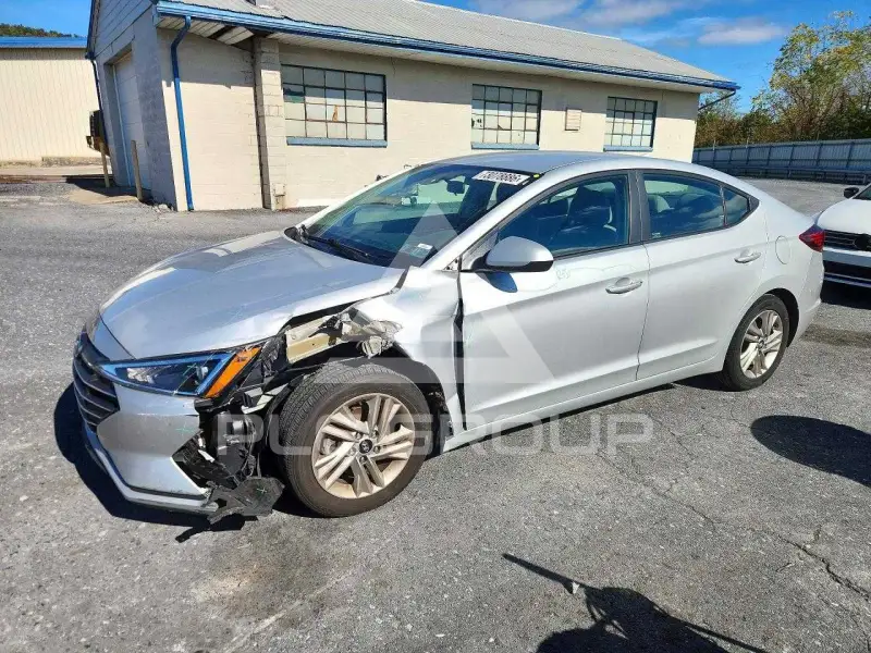 2020 Hyundai Elantra фото