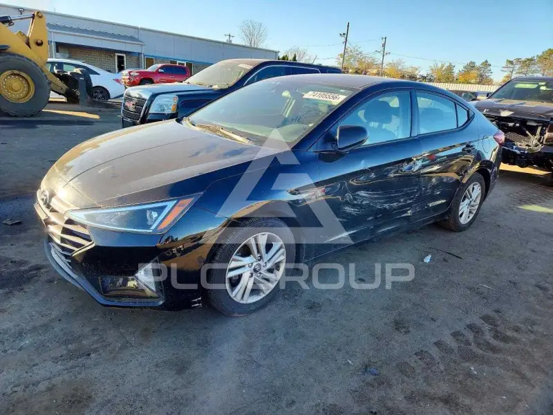 2020 Hyundai Elantra photo