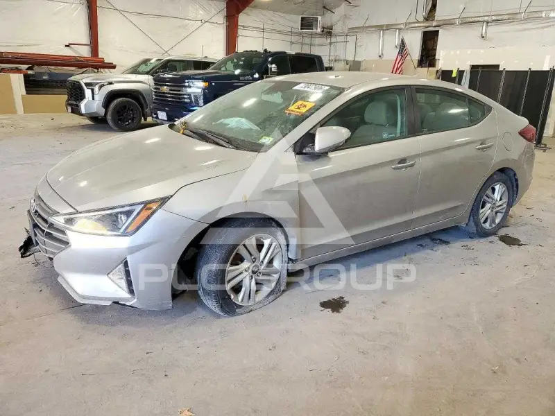2020 Hyundai Elantra фото