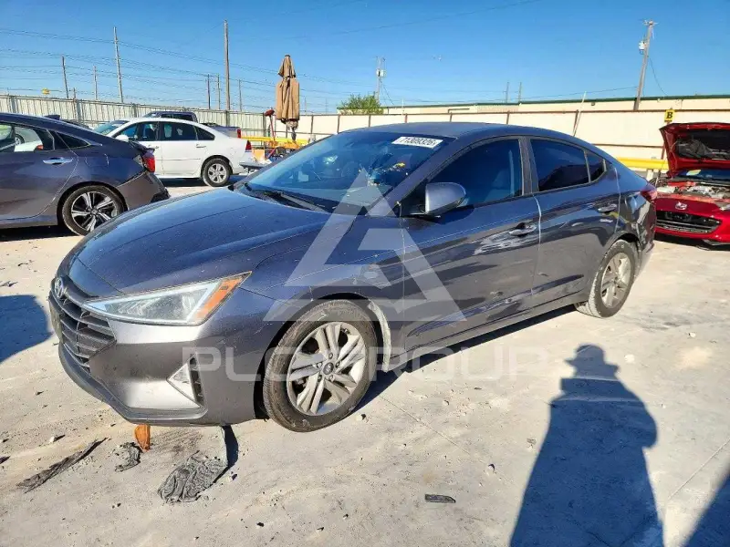 2020 Hyundai Elantra photo