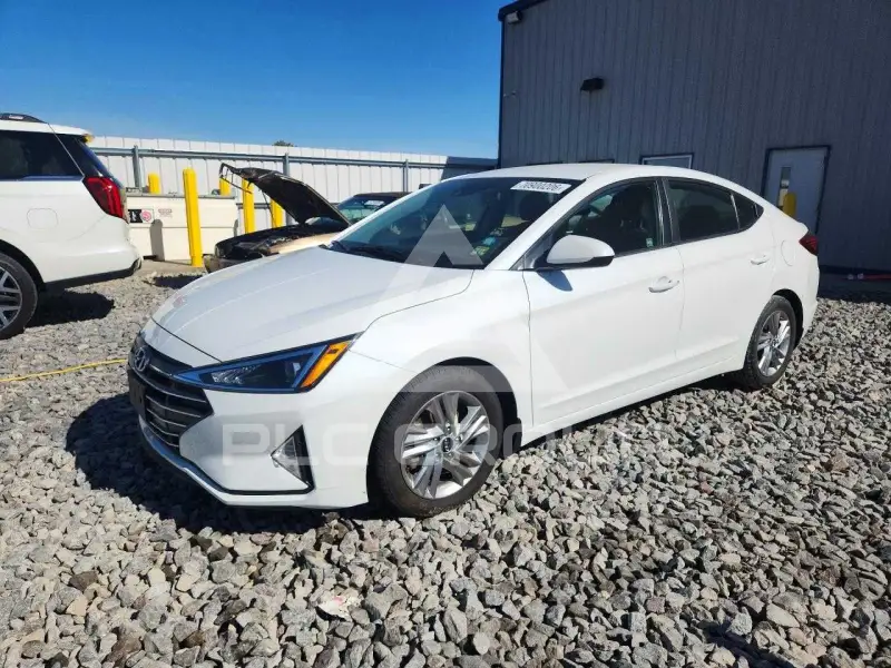 2020 Hyundai Elantra фото