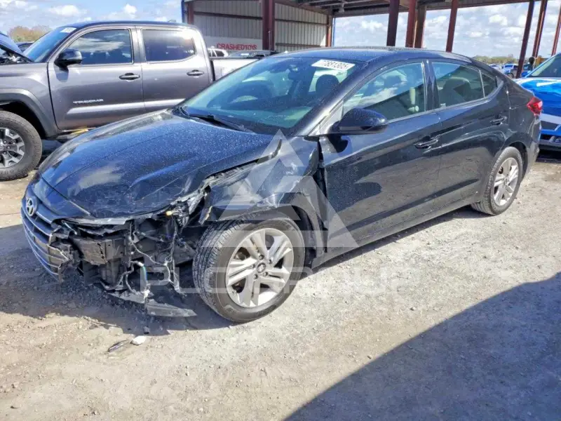 2020 Hyundai Elantra фото