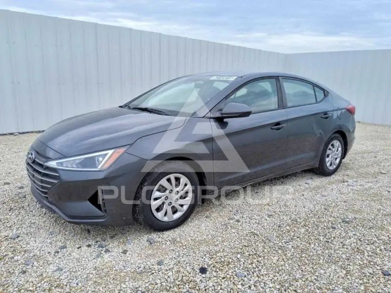 2020 Hyundai Elantra photo