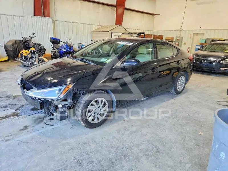 2020 Hyundai Elantra фото