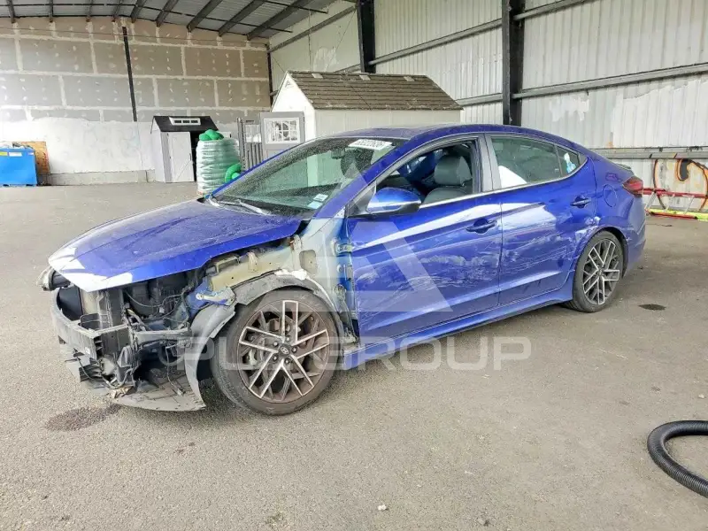 2020 Hyundai Elantra фото