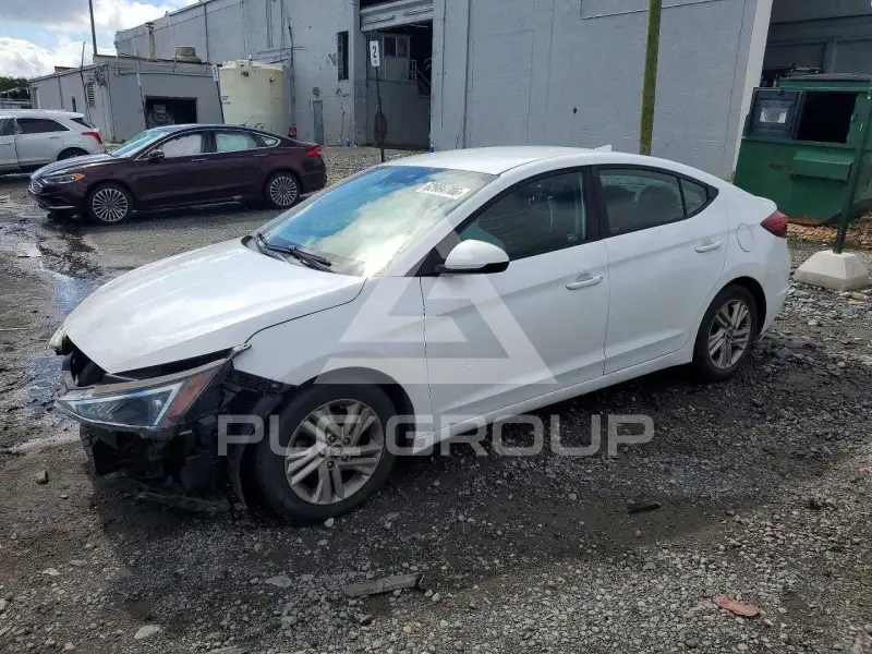 2020 Hyundai Elantra фото