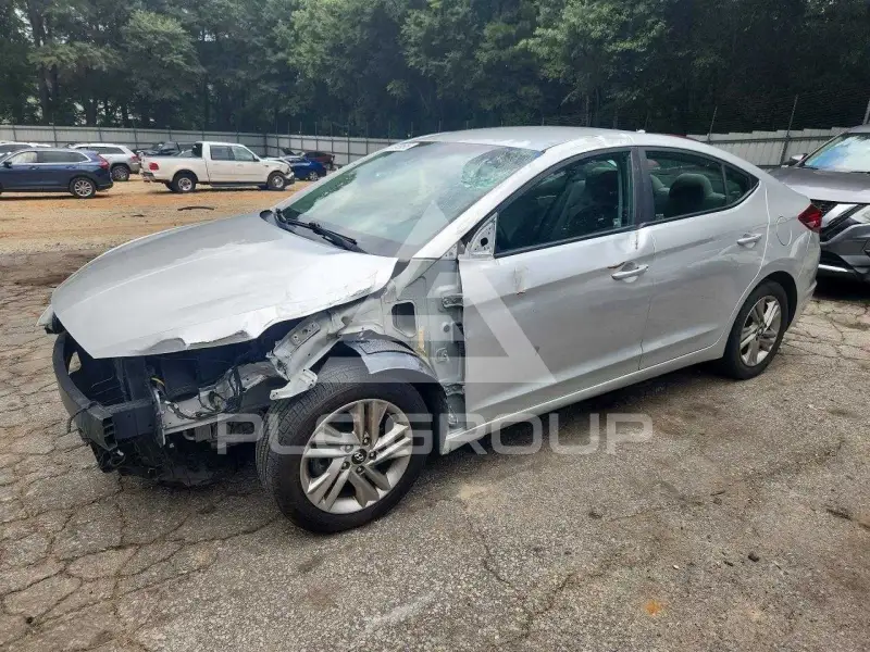 2020 Hyundai Elantra фото