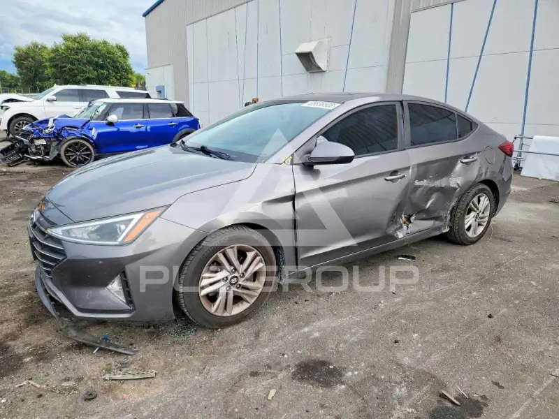 2020 Hyundai Elantra photo