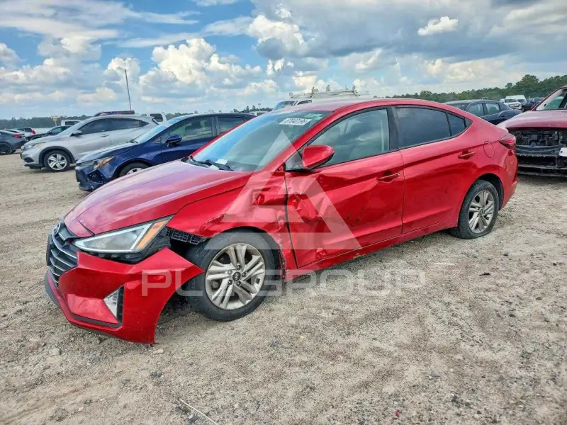 2020 Hyundai Elantra photo