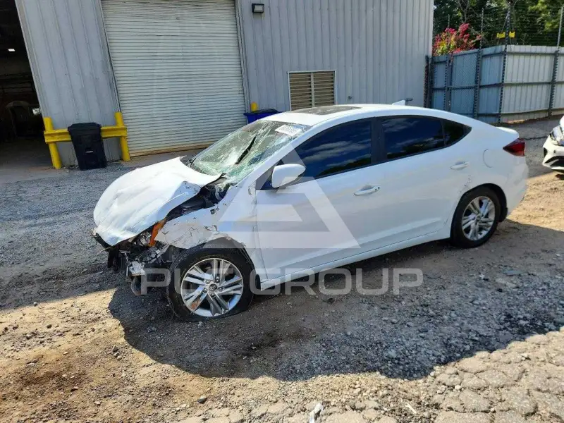 2020 Hyundai Elantra photo