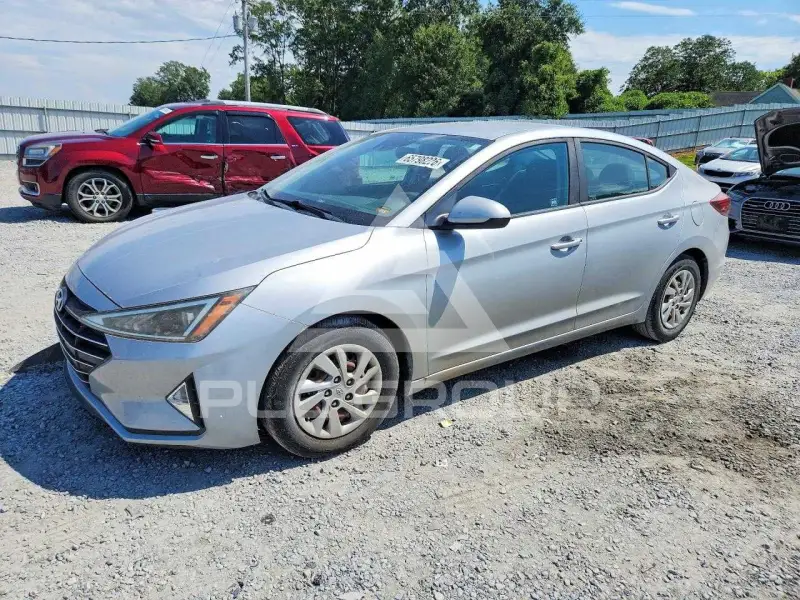 2020 Hyundai Elantra фото