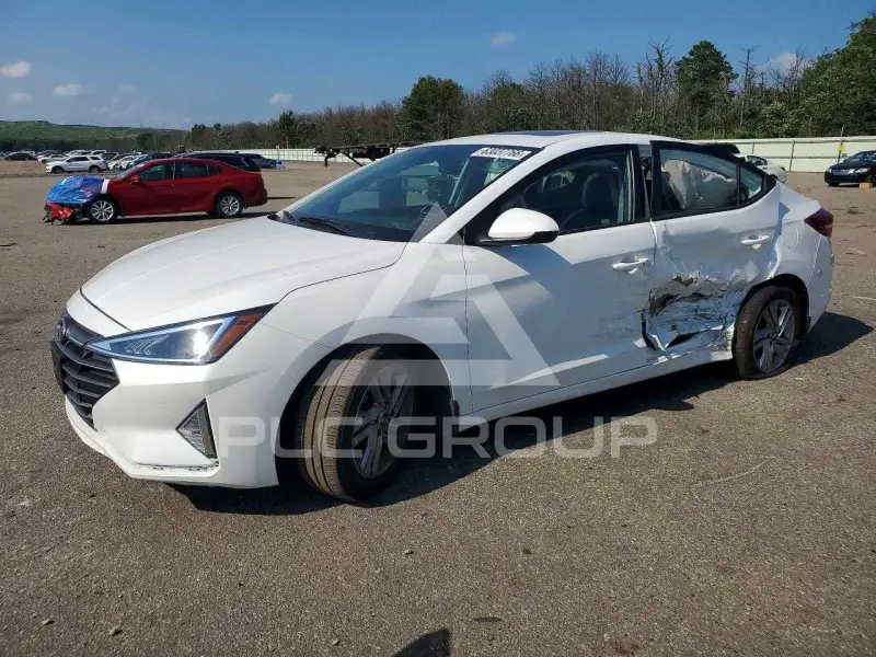 2020 Hyundai Elantra photo