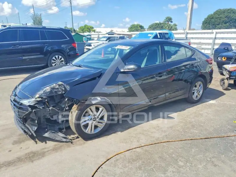 2020 Hyundai Elantra photo