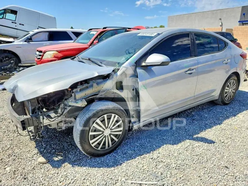 2020 Hyundai Elantra photo