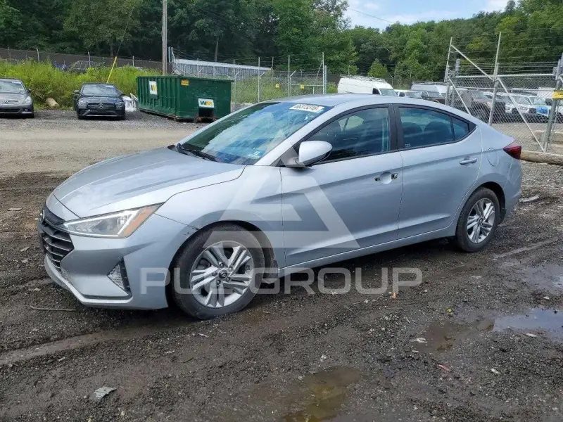 2020 Hyundai Elantra фото