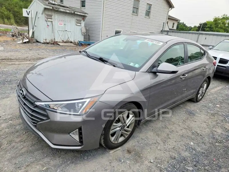 2020 Hyundai Elantra фото