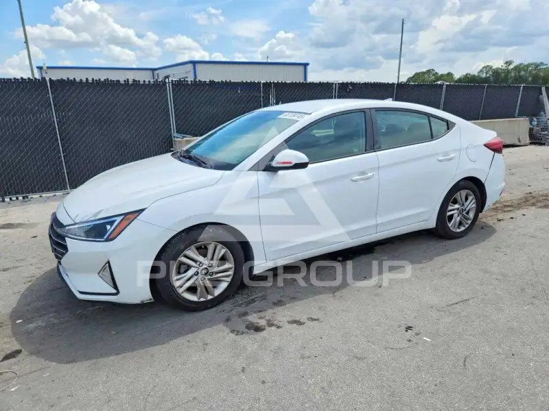 2020 Hyundai Elantra фото