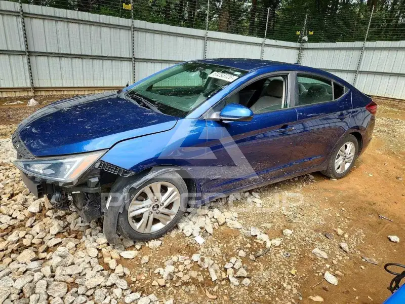 2020 Hyundai Elantra photo