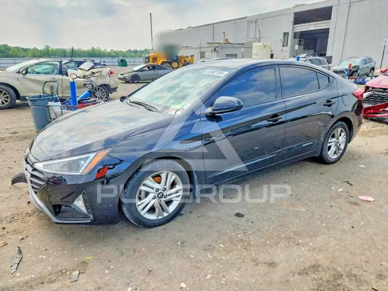 2020 Hyundai Elantra фото