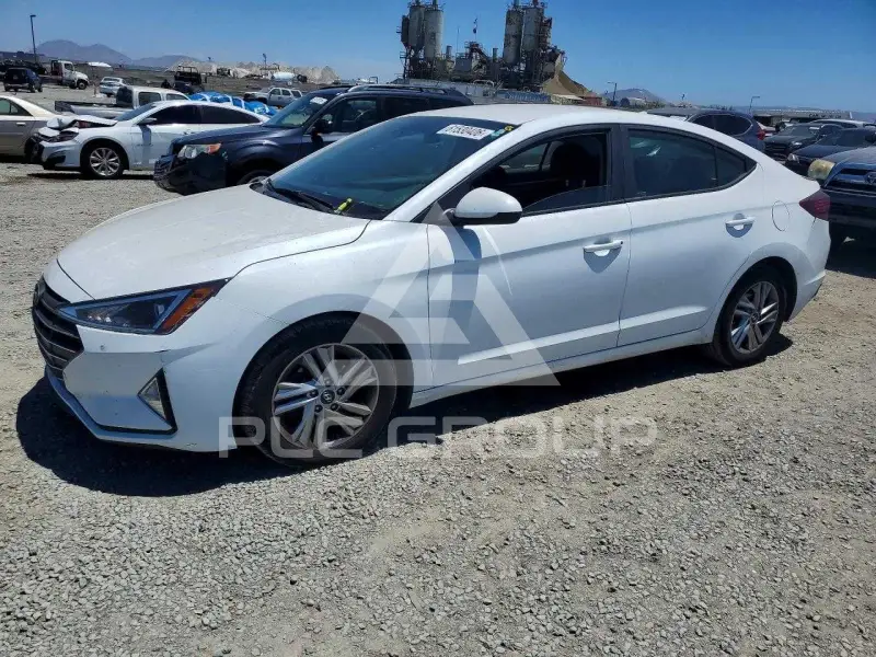 2020 Hyundai Elantra фото