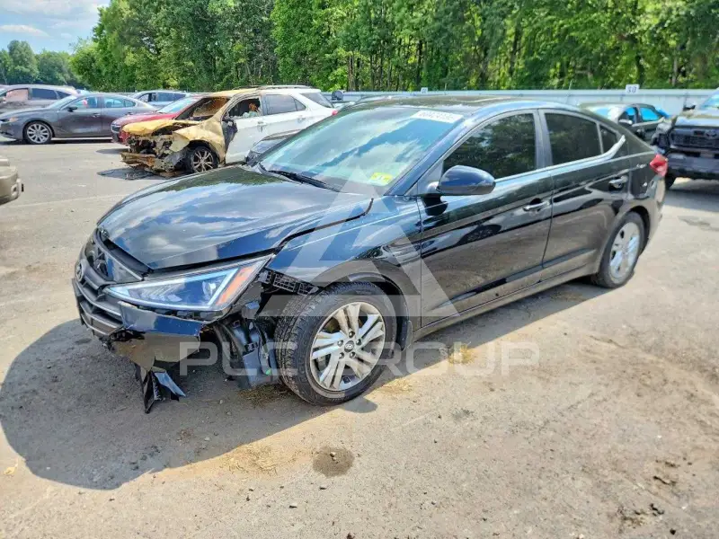 2020 Hyundai Elantra photo