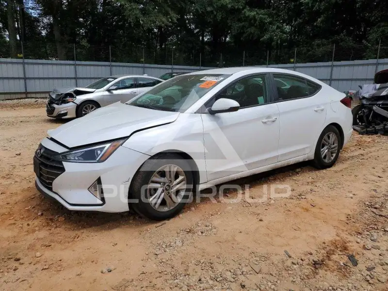 2020 Hyundai Elantra фото