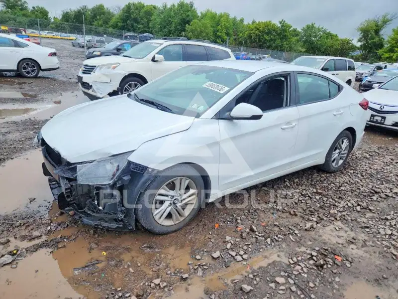 2020 Hyundai Elantra photo