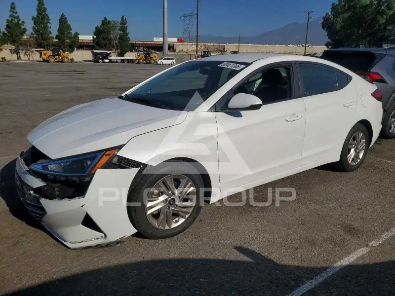 2020 Hyundai Elantra фото