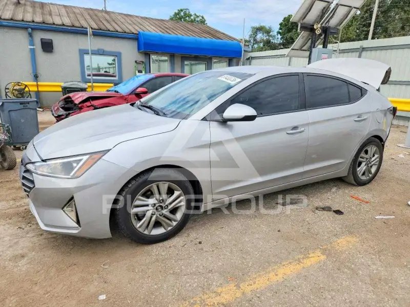 2020 Hyundai Elantra фото