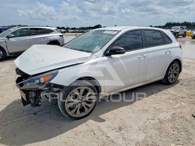 2020 Hyundai Elantra фото