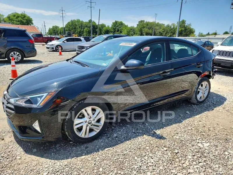 2020 Hyundai Elantra фото
