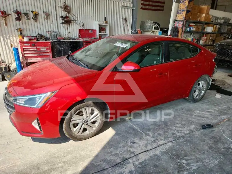 2020 Hyundai Elantra photo