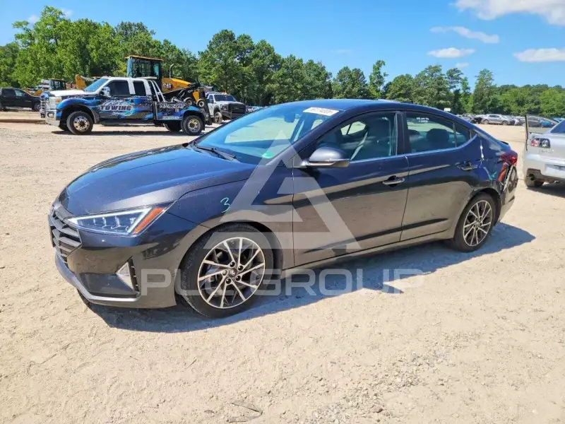 2020 Hyundai Elantra фото