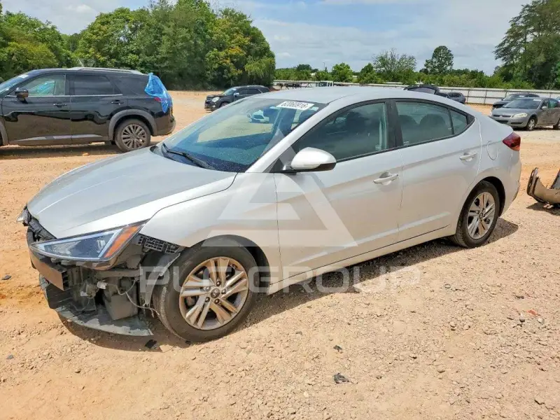 2020 Hyundai Elantra photo