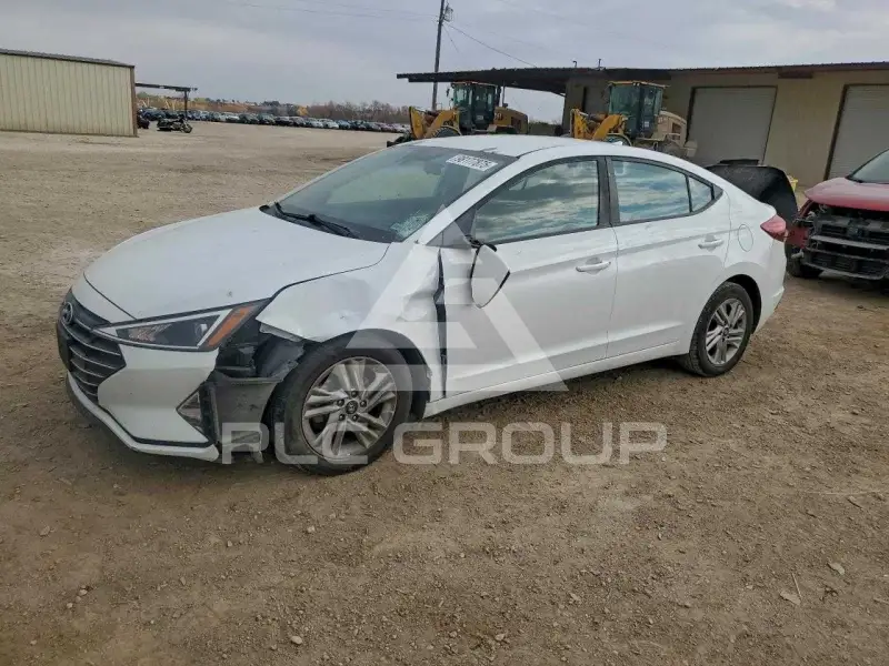 2020 Hyundai Elantra фото