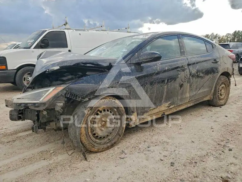 2020 Hyundai Elantra photo