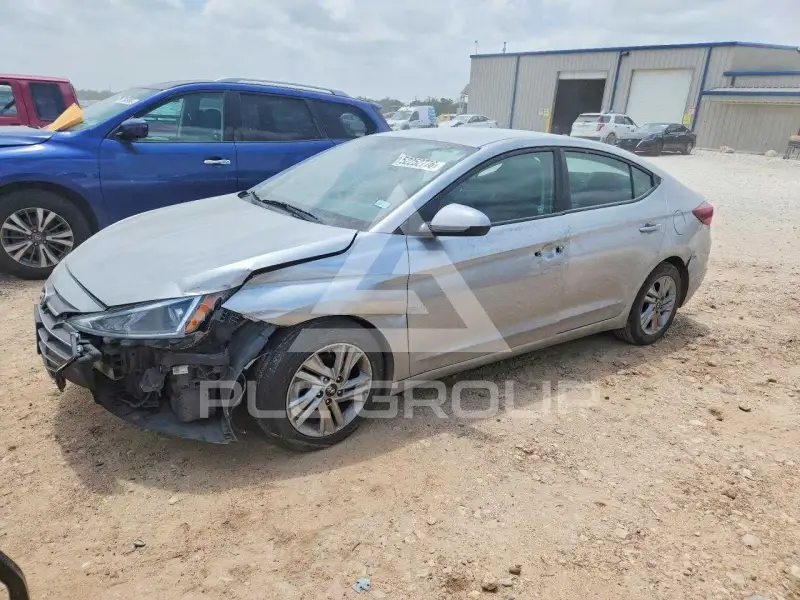 2020 Hyundai Elantra фото