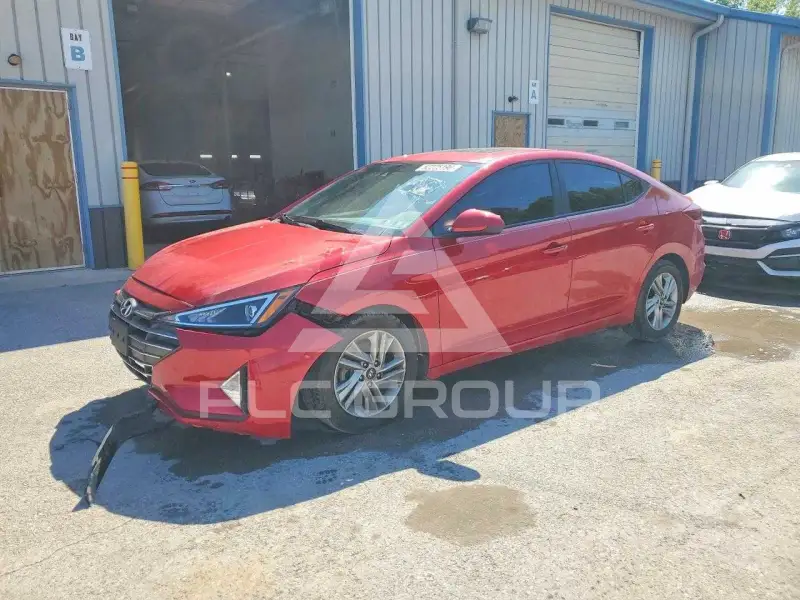 2020 Hyundai Elantra фото
