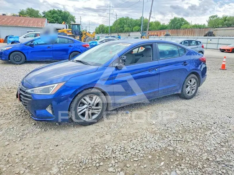 2020 Hyundai Elantra photo