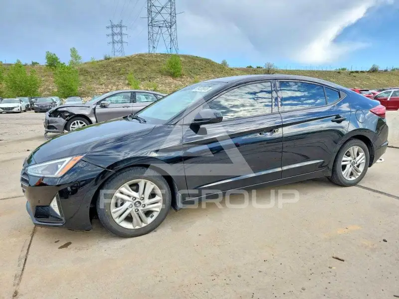 2020 Hyundai Elantra photo