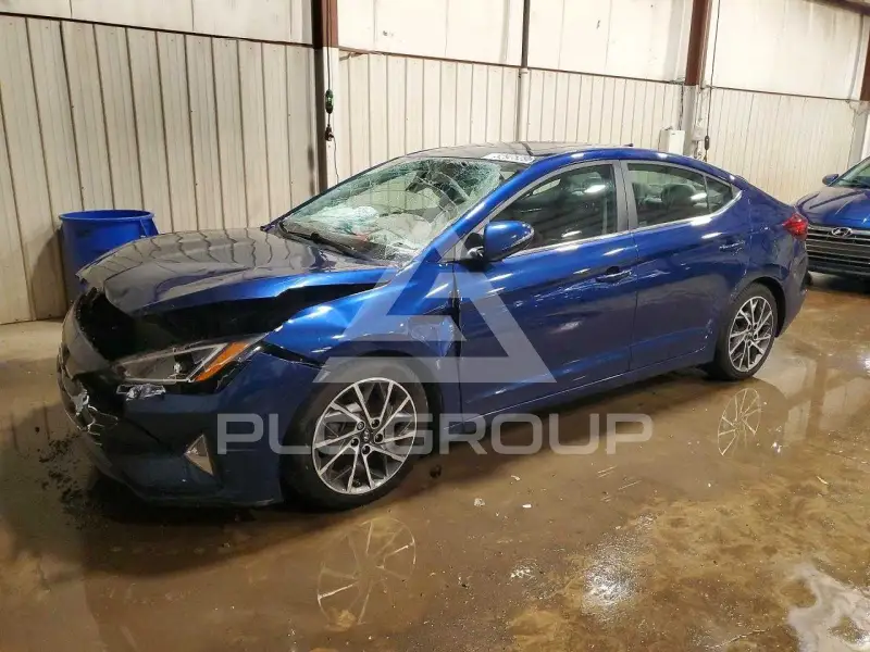 2020 Hyundai Elantra photo