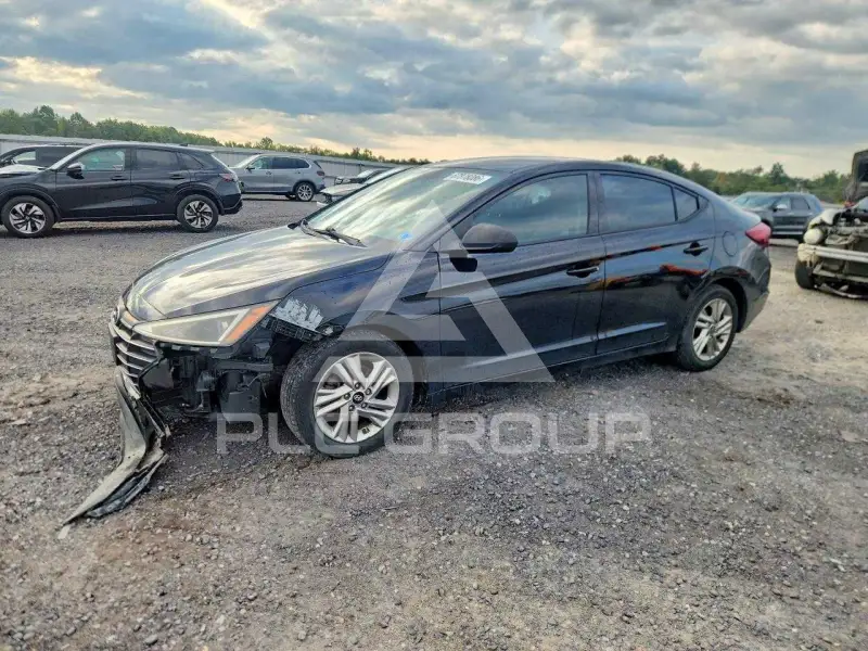 2020 Hyundai Elantra photo