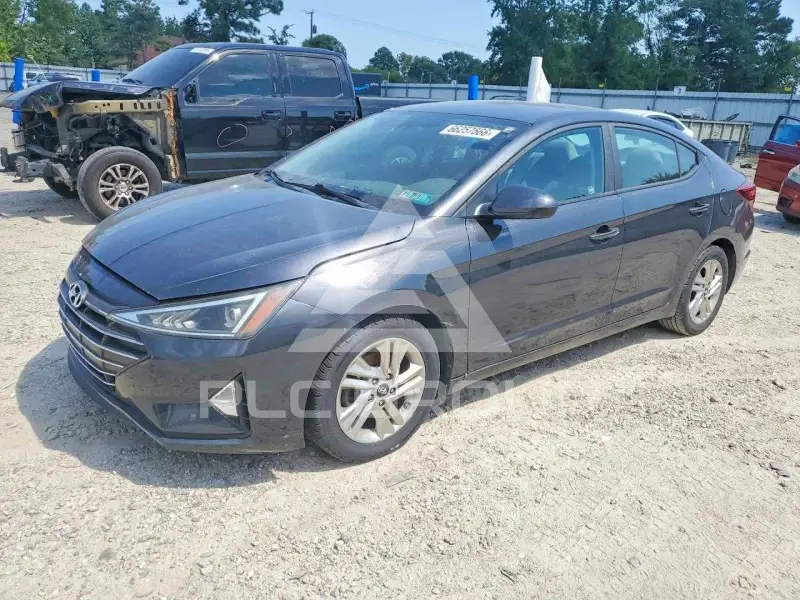 2020 Hyundai Elantra фото