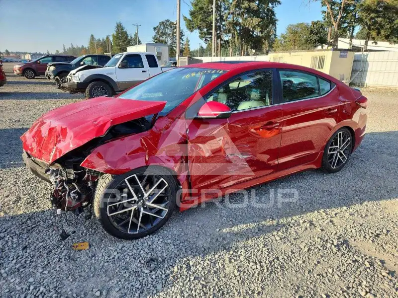 2020 Hyundai Elantra photo