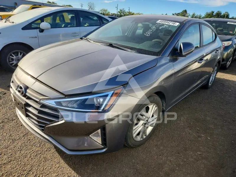 2020 Hyundai Elantra фото